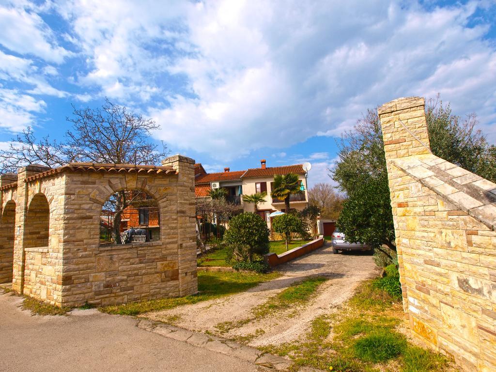 Apartments Voltica 1049 Rovinj Exteriör bild
