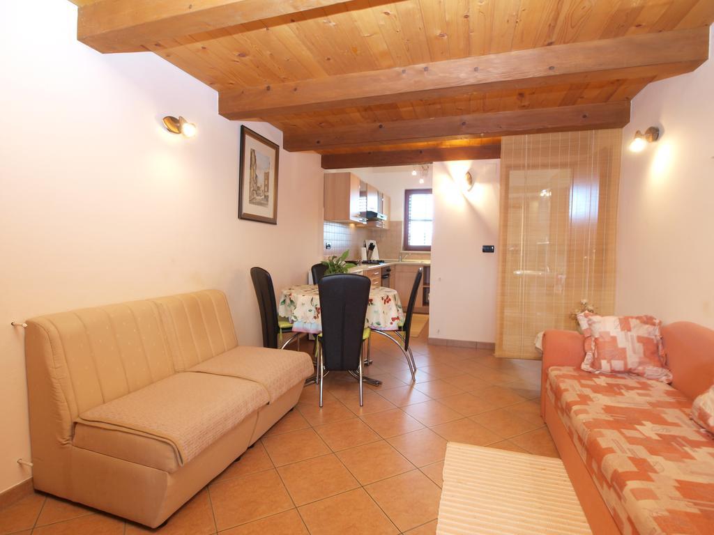 Apartments Voltica 1049 Rovinj Exteriör bild