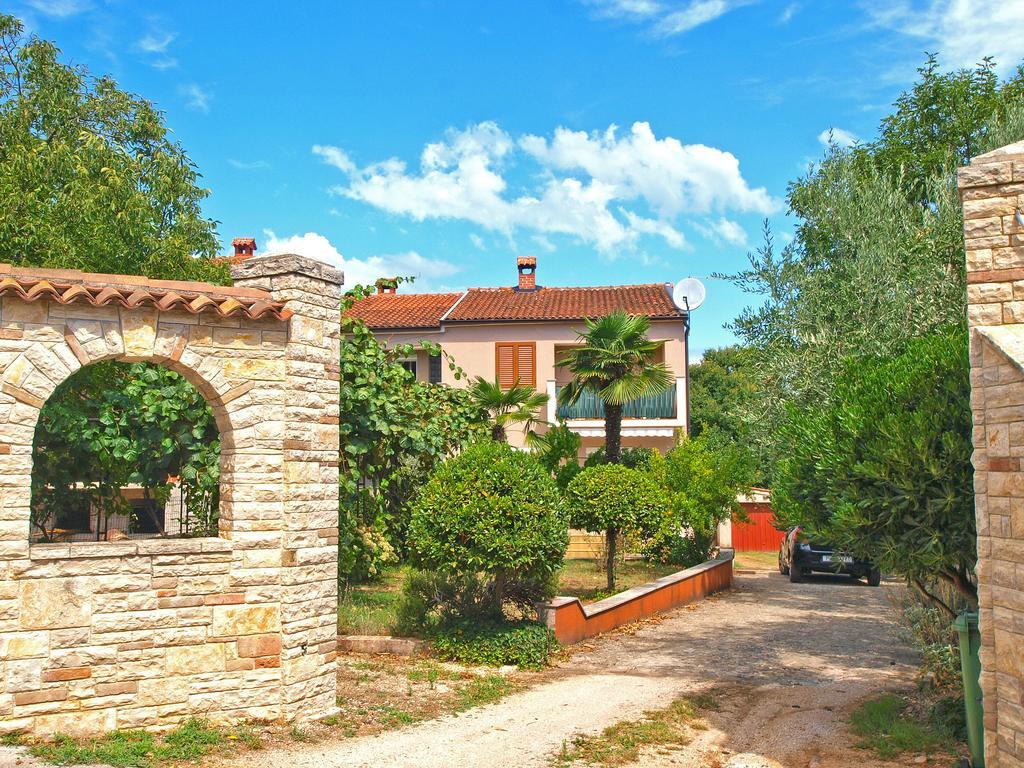 Apartments Voltica 1049 Rovinj Exteriör bild
